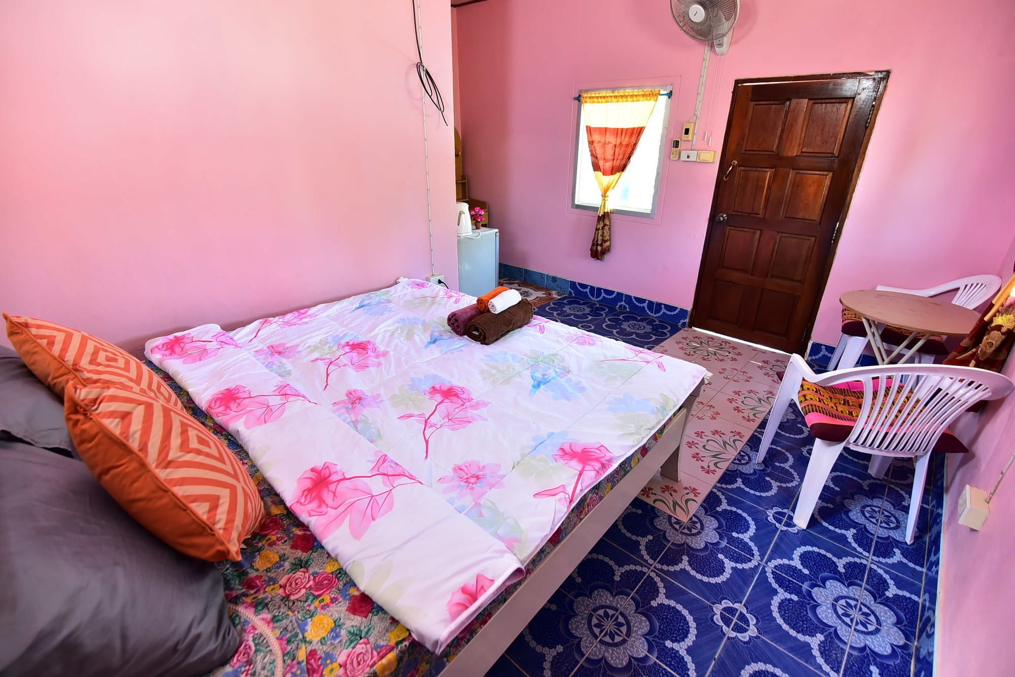 Lanta Danai Guesthouse Ko Lanta Екстериор снимка